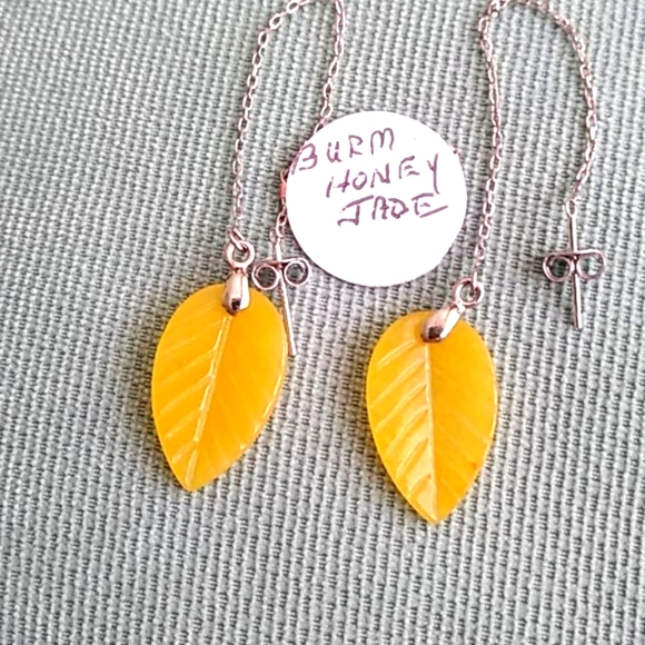 Jewelry - BURMESE HONEY JADE THREADER EARRING'S
